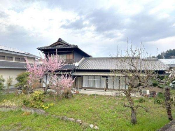 恵那市長島町永田　平屋