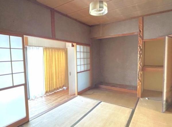 土岐市妻木町　平屋
