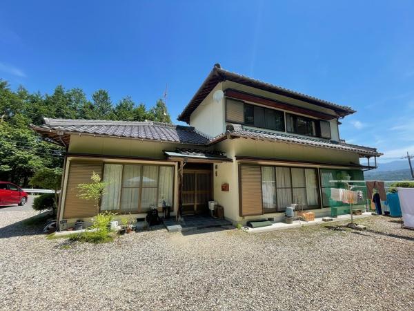 中津川市手賀野　一戸建て