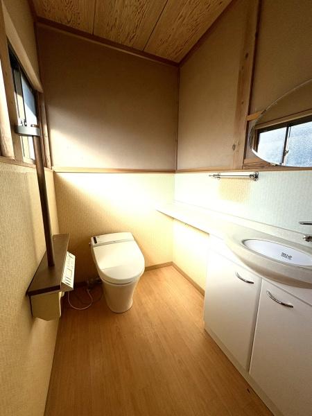 恵那市明智町の中古一戸建て(トイレ)