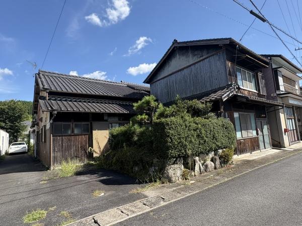 恵那市明智町　一戸建て