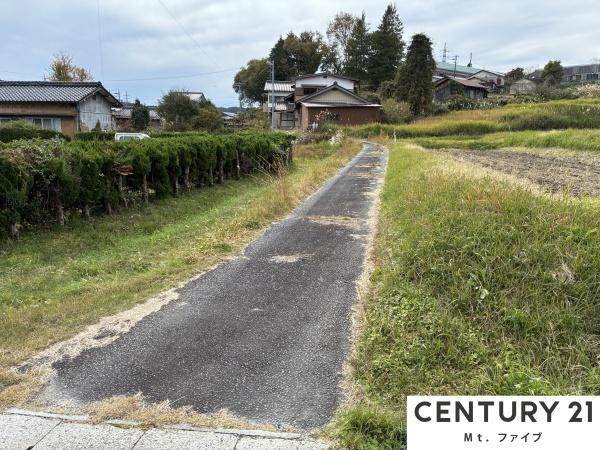 恵那市岩村町飯羽間　一戸建て