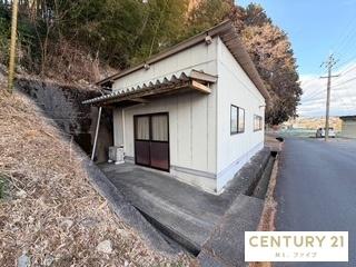 恵那市　山林付き倉庫
