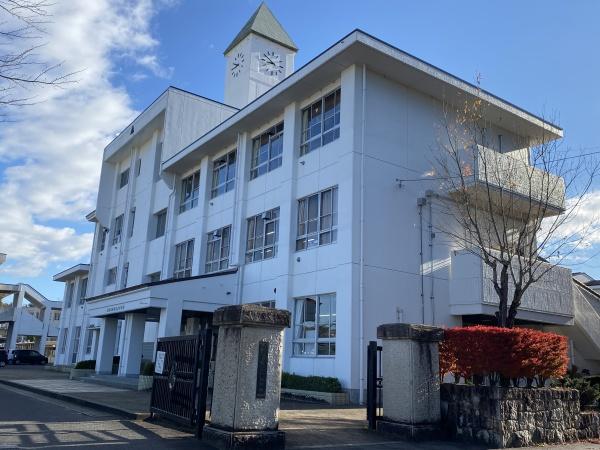 恵那市大井町の土地(恵那市立恵那東中学校)