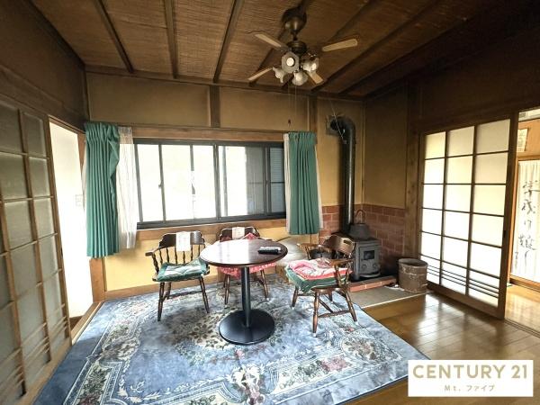 中津川市蛭川　一戸建て