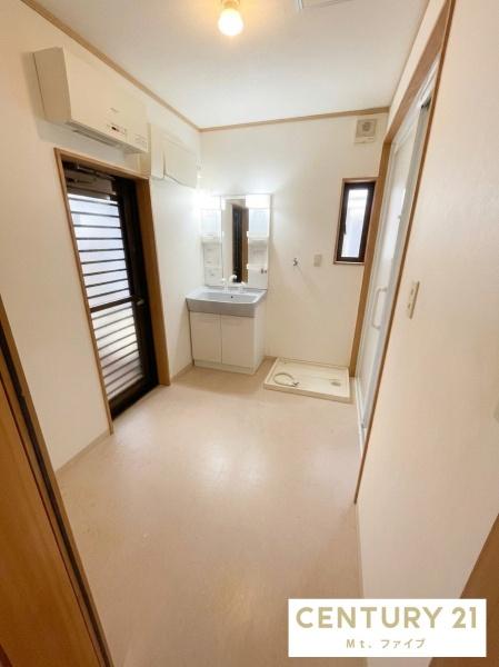 恵那市長島町永田の中古一戸建て