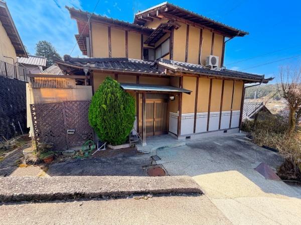 恵那市長島町永田　一戸建て