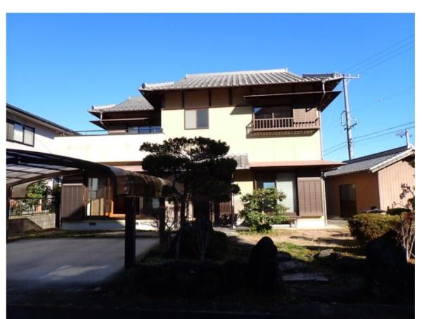 瑞浪市南小田町　一戸建て