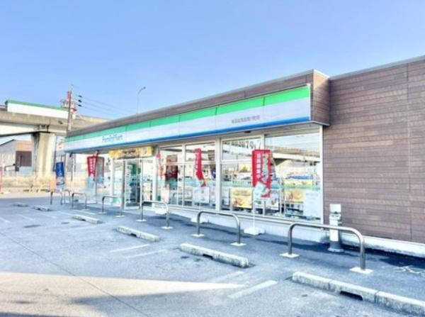 ブロッサムコート太田A(ファミリーマート美濃加茂加茂川町店)