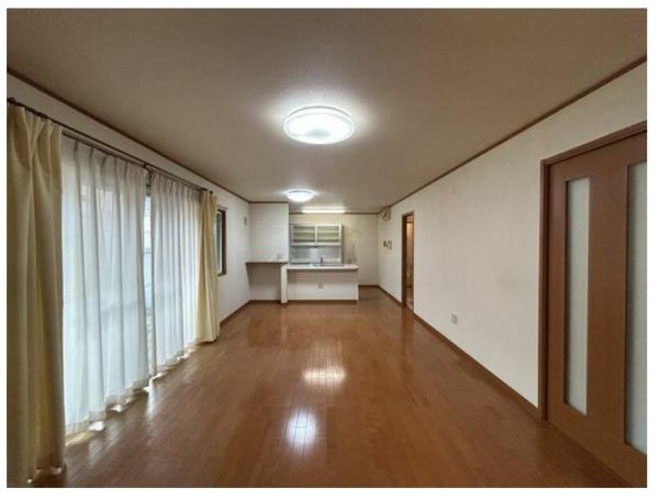 土岐市泉町　一戸建て