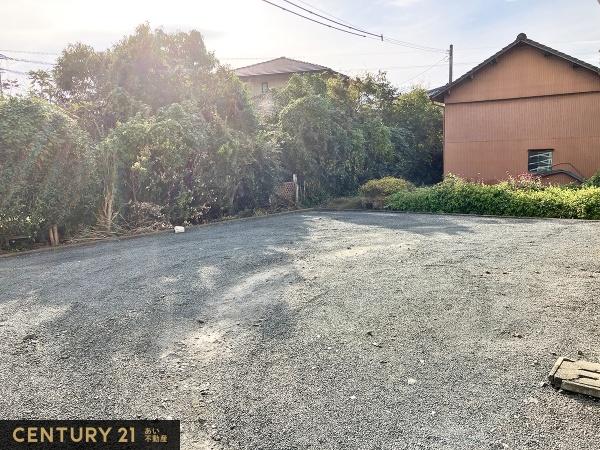 山鹿市鹿校通２丁目店舗