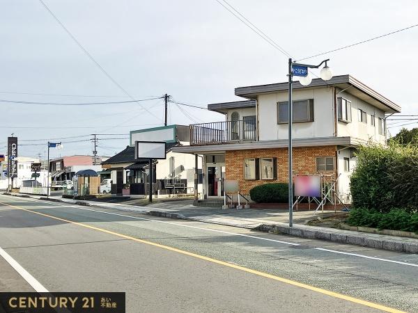 山鹿市鹿校通２丁目店舗