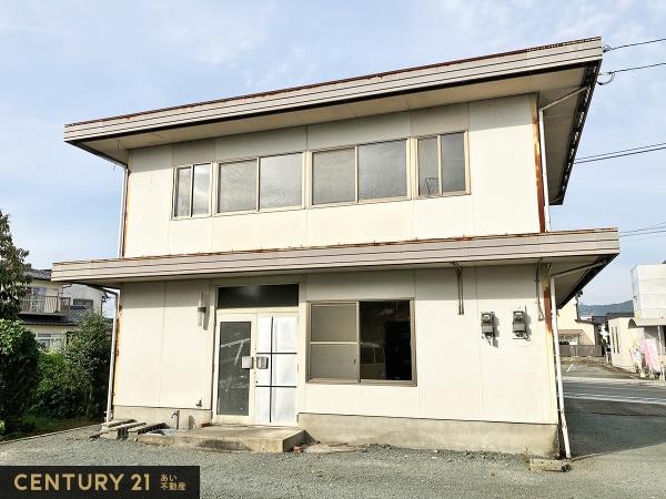 山鹿市鹿校通２丁目店舗