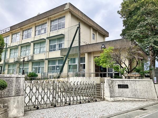 熊本市東区沼山津１丁目の中古一戸建て(熊本市立秋津小学校)