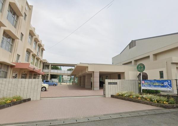 熊本市東区新外3丁目2号棟(熊本市立錦ケ丘中学校)