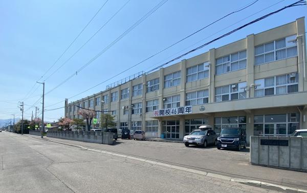 札幌市北区新琴似九条8丁目の土地(新琴似北中学校)