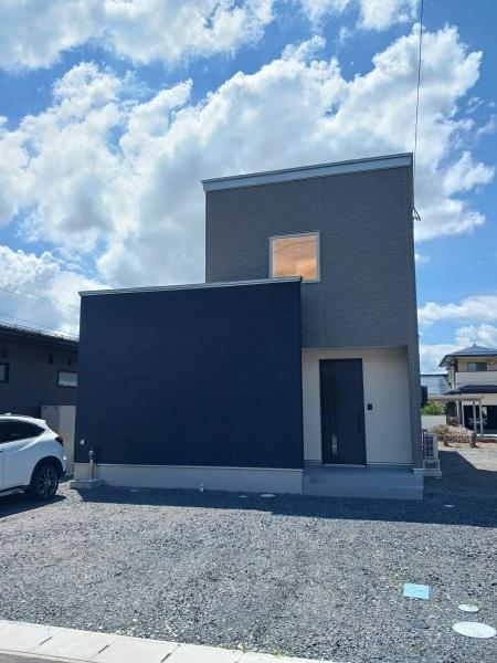 山形市漆山新築建売2号棟