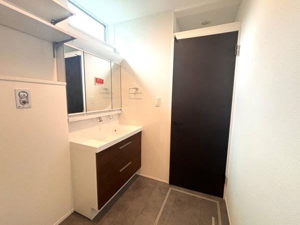 東根市中央４丁目の新築一戸建