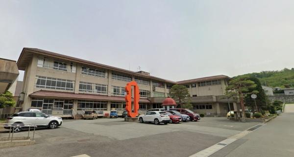 山形市蔵王半郷字戸苅田の土地(山形市立蔵王第一中学校)