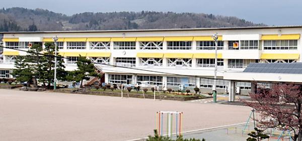 東村山郡山辺町大字山辺の土地(山辺町立山辺小学校)