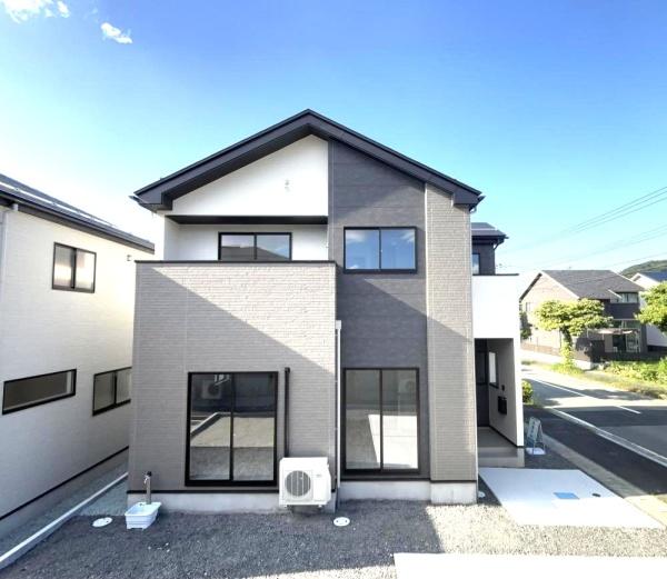 山形市鈴川2丁目1期2号棟