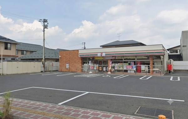 山形市深町3丁目1期1号棟(セブンイレブン山形南館3丁目店)