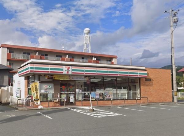 山形市緑町４丁目の土地(セブンイレブン山形緑町3丁目店)