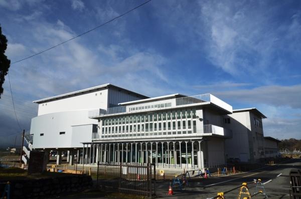 桜町店舗付き賃貸住宅(天童市立第一中学校)