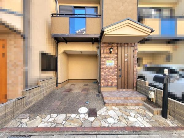 伏見区下鳥羽南円面田町