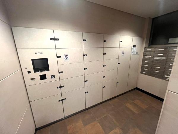 サーパスシティ西院日照町