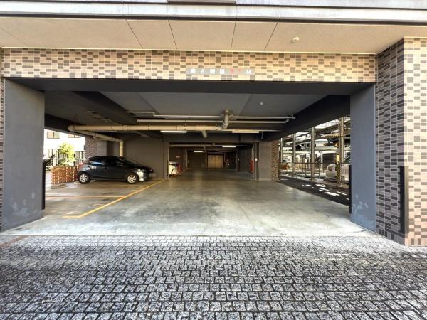パデシオン伏見駅前