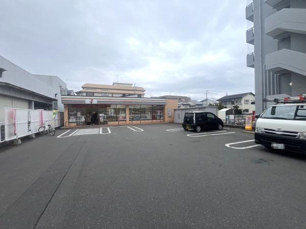 京都市伏見区深草綿森町の中古一戸建て(セブンイレブン深草西浦5丁目店)