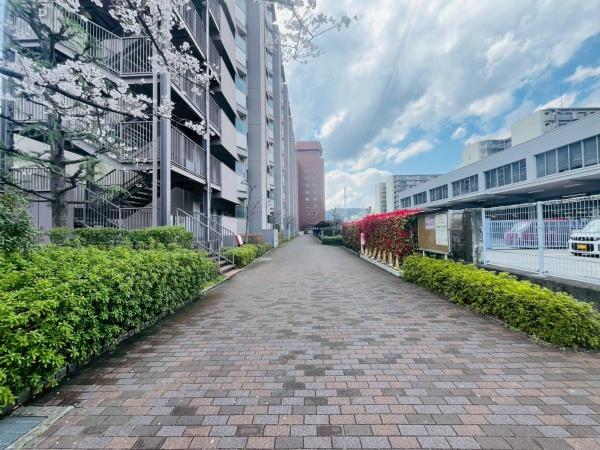 山科団地B棟