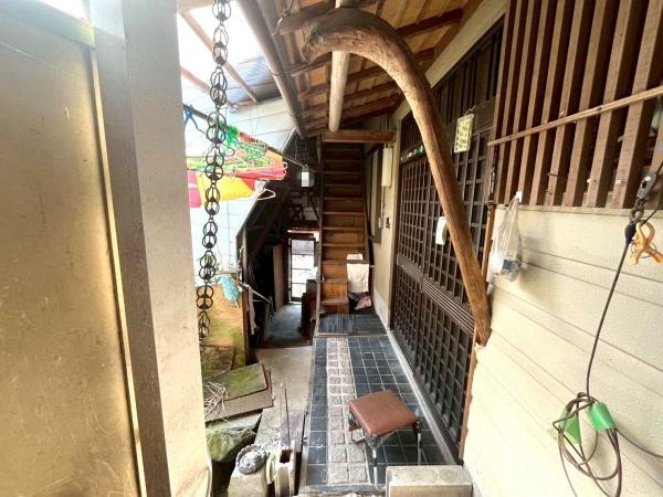 京都市左京区八瀬秋元町の中古一戸建て