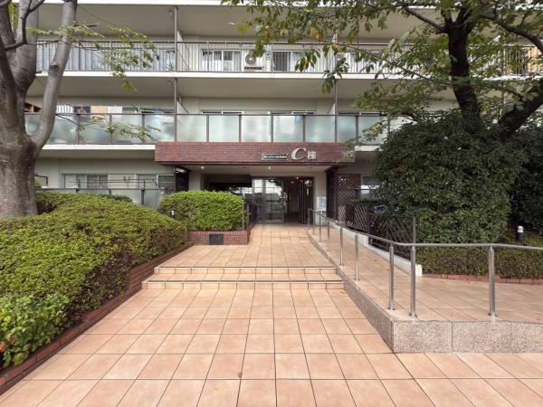 コトーハイツ伏見稲荷Ｃ棟