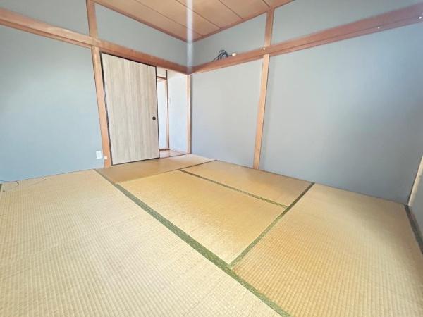 城陽市枇杷庄島ノ宮の中古一戸建て