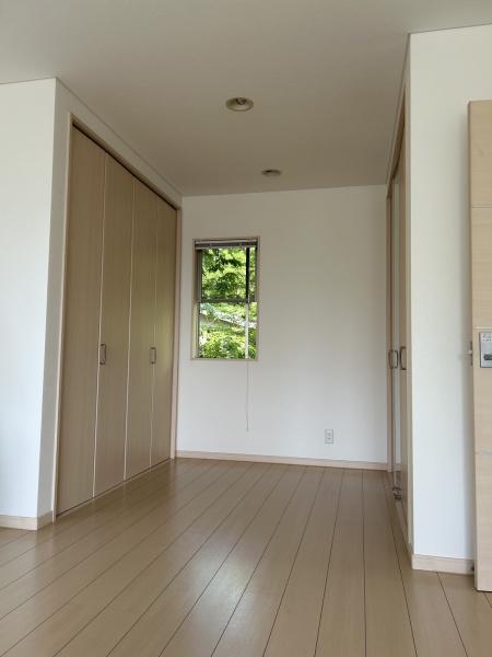大津市北比良の中古一戸建て(洋室)