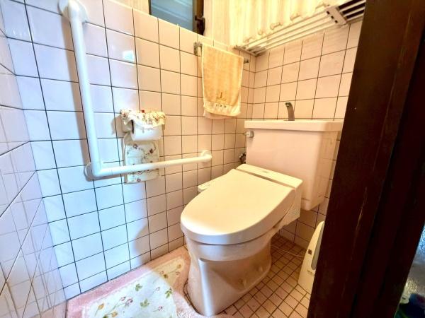 京都市伏見区淀下津町の中古一戸建て(トイレ)