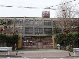 京都市山科区御陵四丁野町の土地(京都市立山階小学校)