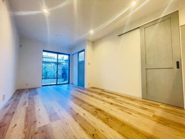 京都市伏見区深草大亀谷金森出雲町の土地