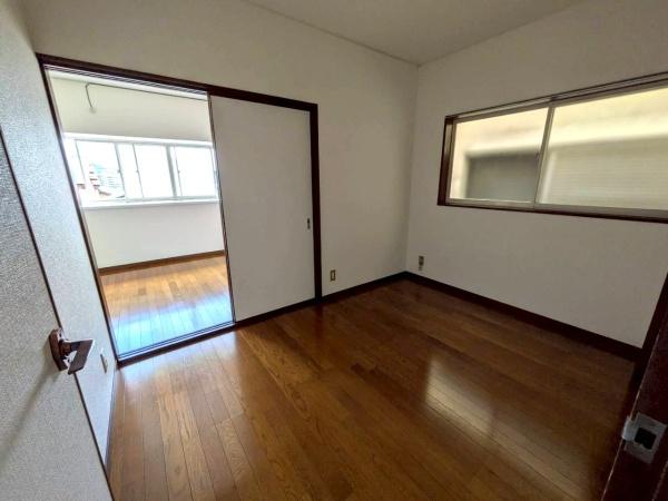 京都市山科区四ノ宮小金塚の中古一戸建て