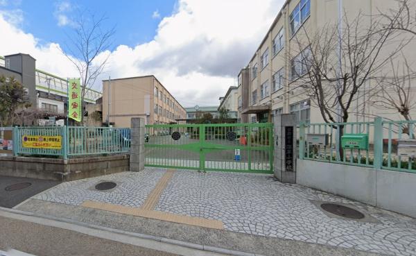 京都市伏見区深草馬谷町の中古一戸建て(京都市立深草小学校)