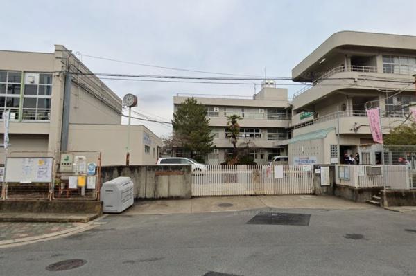 宇治市木幡南山の土地(宇治市立御蔵山小学校)