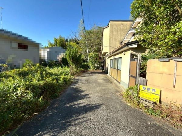 京都市伏見区深草石峰寺山町の土地