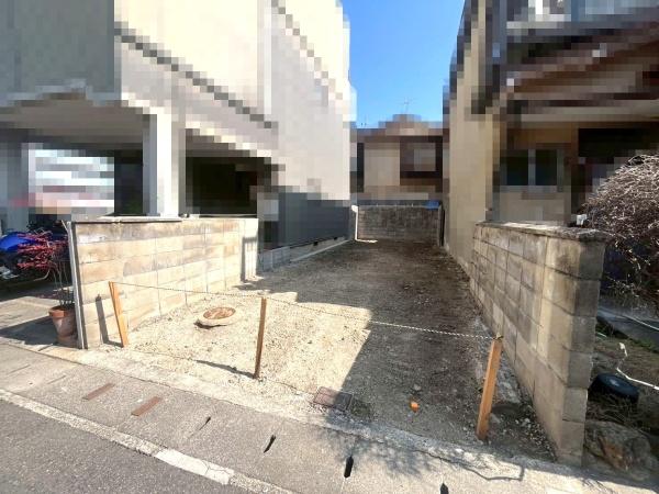 京都市伏見区川東町の新築一戸建