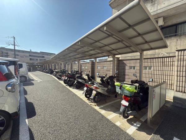 深草西浦住宅
