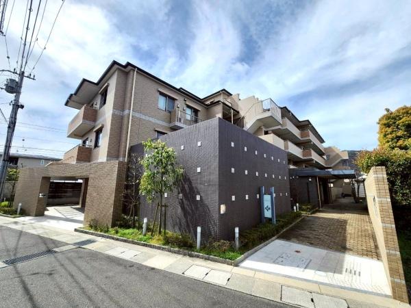 パラドール嵯峨嵐山・四季彩苑