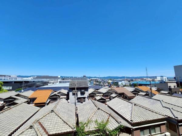 伏見日光ハイツ２号棟