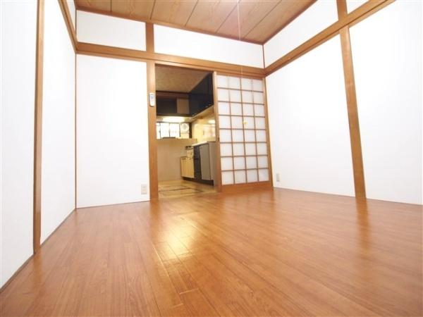 京都市伏見区淀美豆町の中古テラスハウス