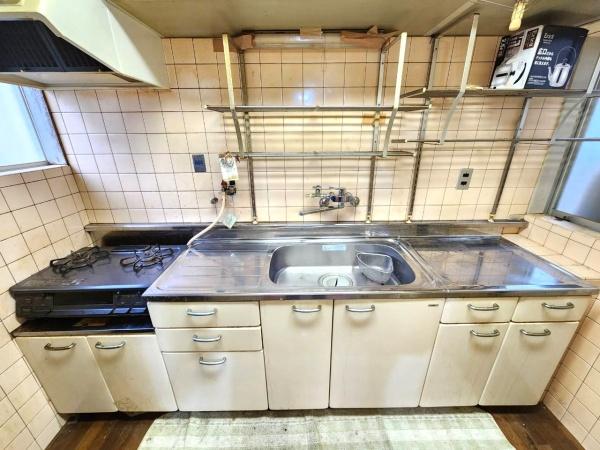 京都市伏見区深草大亀谷万帖敷町の中古一戸建て
